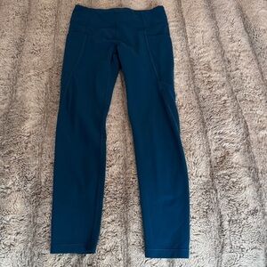 Athleta Girl High Rise Stash Your Treasures Legging - Size 8/10 (M)